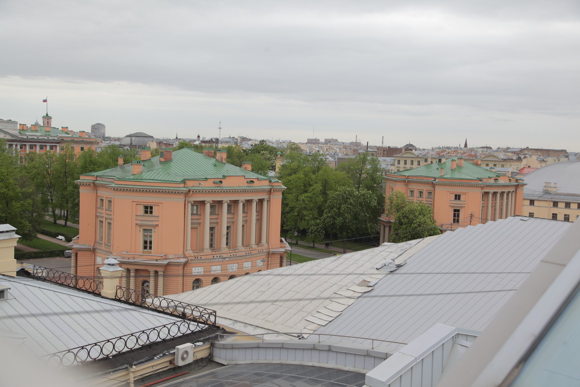 Статус "Крестов" определят до конца года