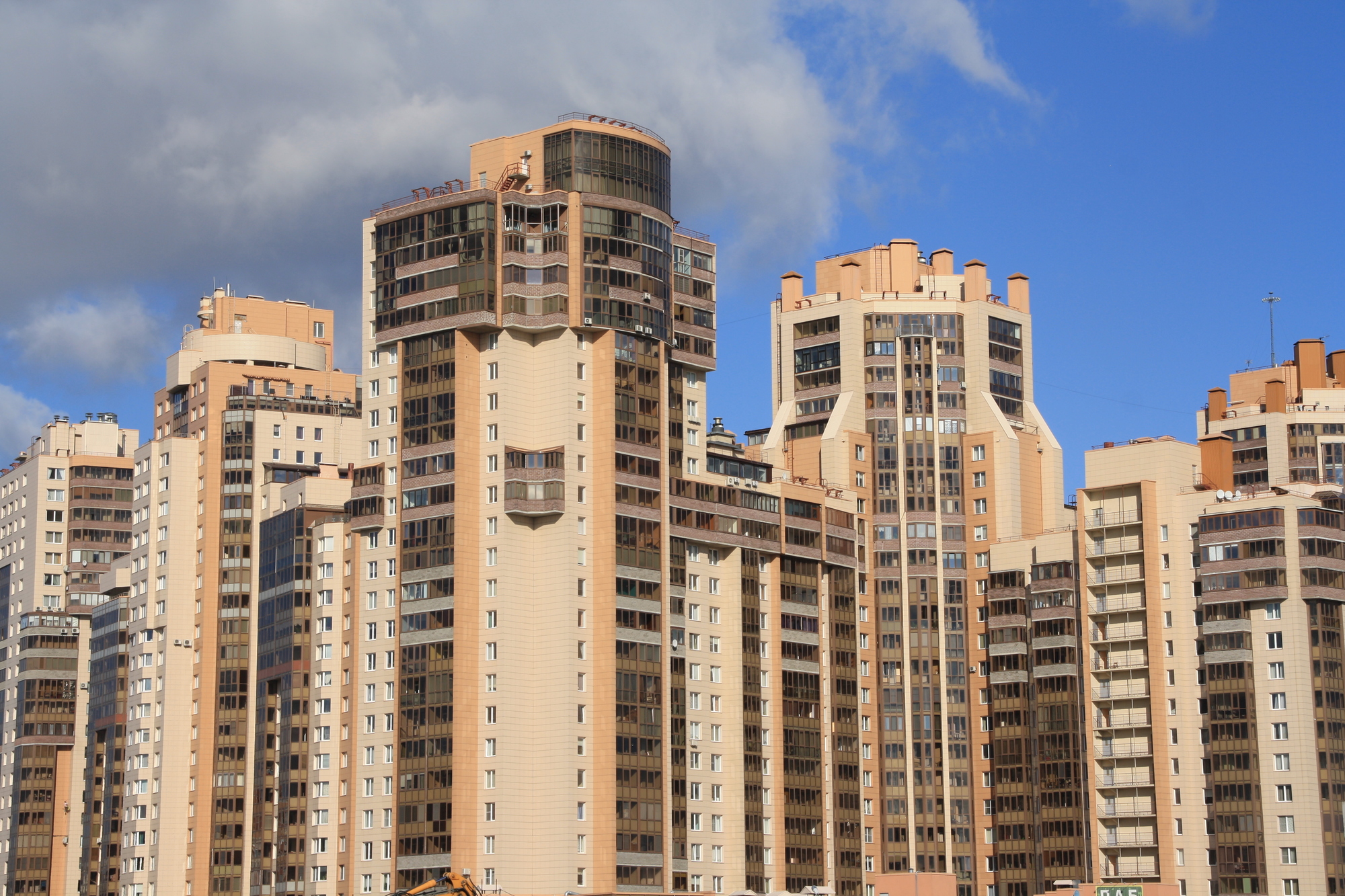 Предложение квартир у метро в Петербурге сократилось до минимума за два года