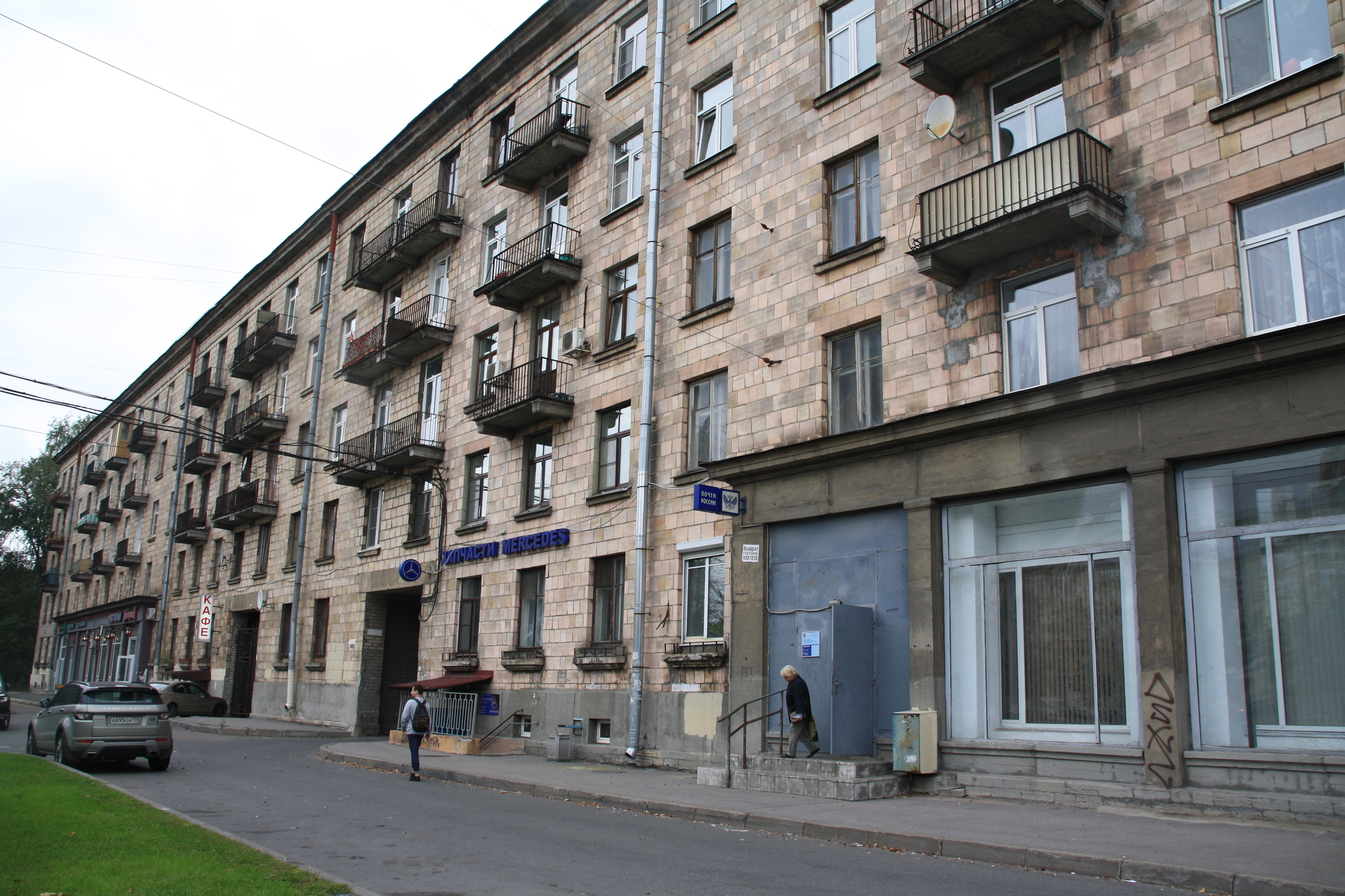 В Петербурге продаётся 1,2 тыс. квартир в хрущёвках