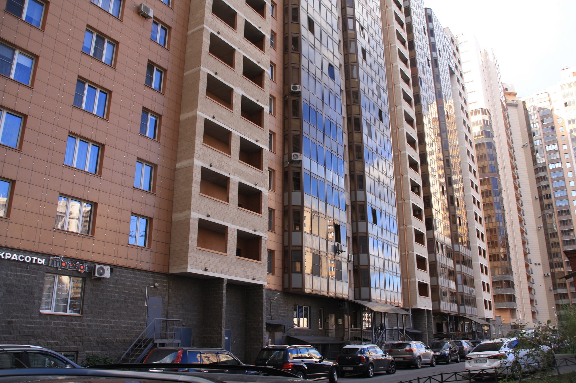 Квартиры на первых этажах в Петербурге остаются востребованными