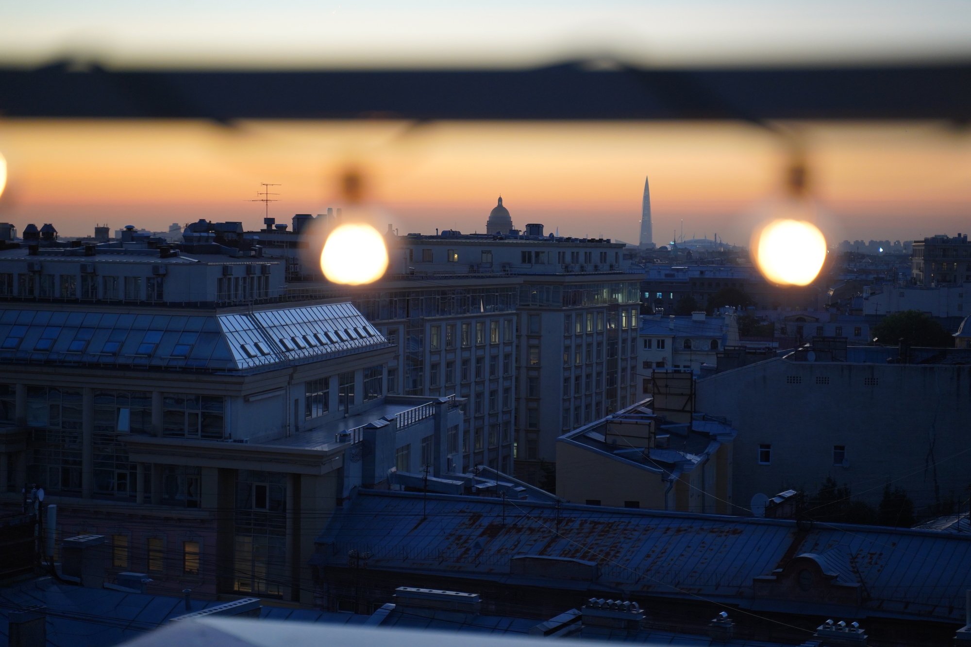 В Петербурге  закрываются рестораны и кафе