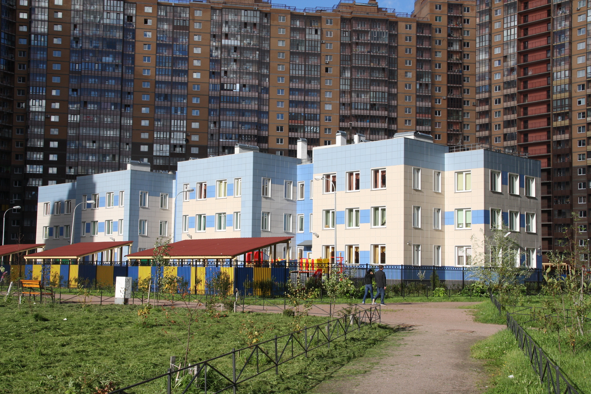12 новых школ откроются в Петербурге 1 сентября